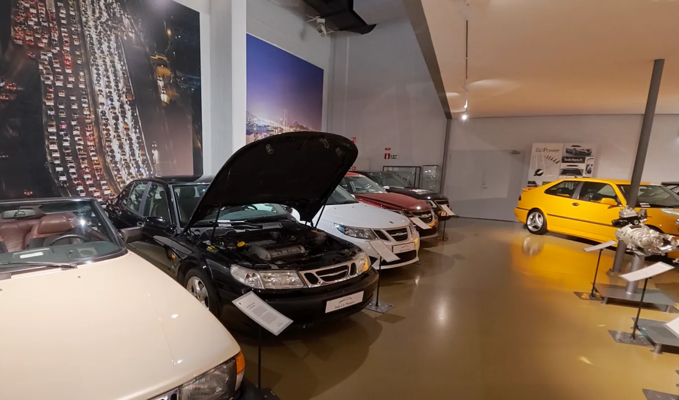 Der Autosalon Saab Cars