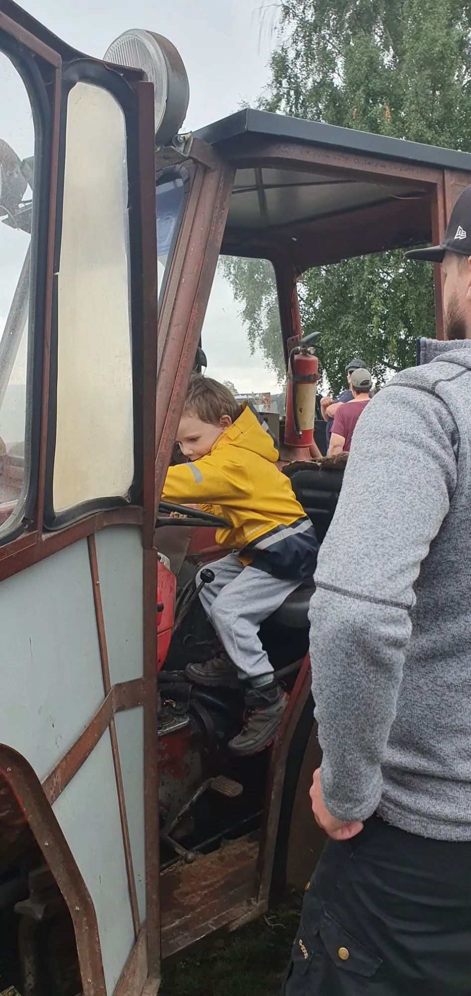 Testar traktor
