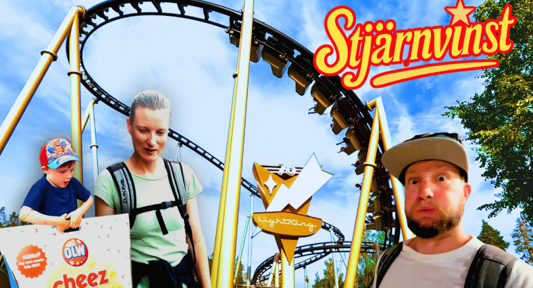 Djurpark, Tivolit & Pelle Svanslös – Furuviksparken Dag 2 Tre personer vid en berg-och-dalbana, med texten "Stjärnvinst" i hörnet.